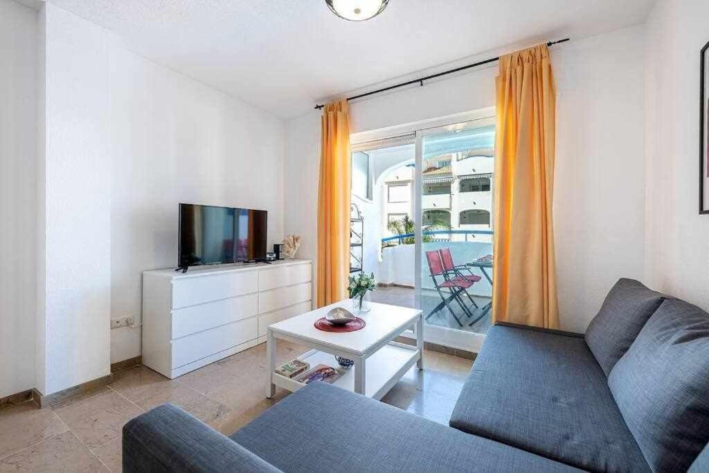 797 Holiday Rentals- Hermoso Apartamento Para 4 En Benalmadena Ngoại thất bức ảnh