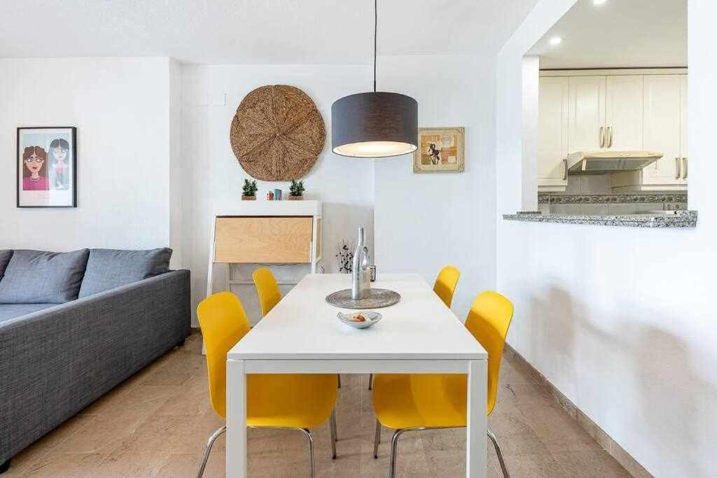 797 Holiday Rentals- Hermoso Apartamento Para 4 En Benalmadena Ngoại thất bức ảnh
